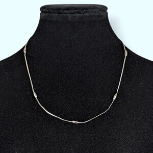 V. Avon Dainty Minimalist Chain Choker Necklace